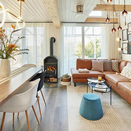 Σπίτι διακοπών Design Retreat With Sauna Near Berlin