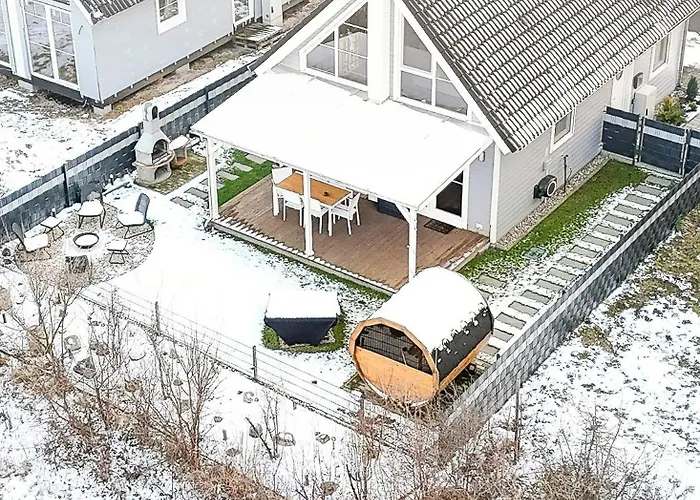 Design Retreat With Sauna Near Berlin