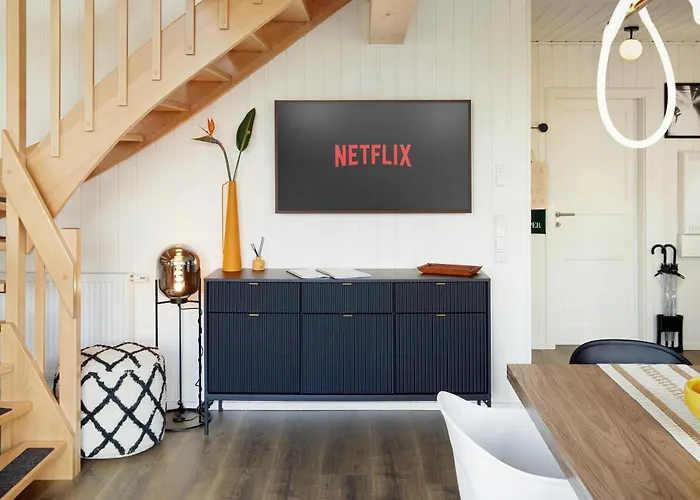 Design Retreat With Sauna Near Berlin بيت للعطل